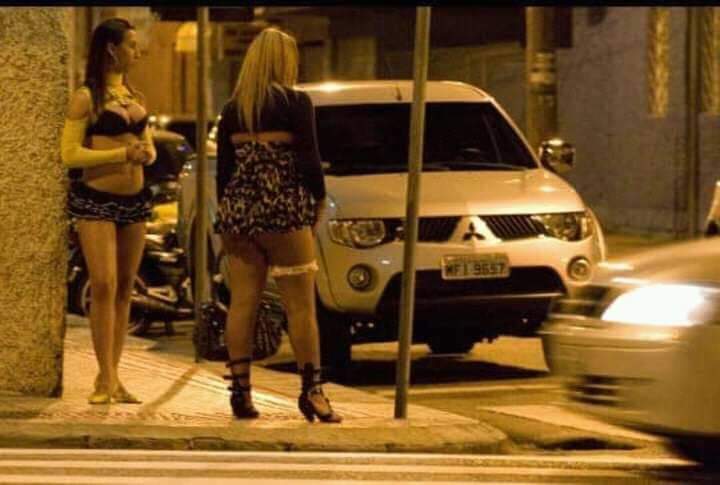 Prostitutes  Roanne