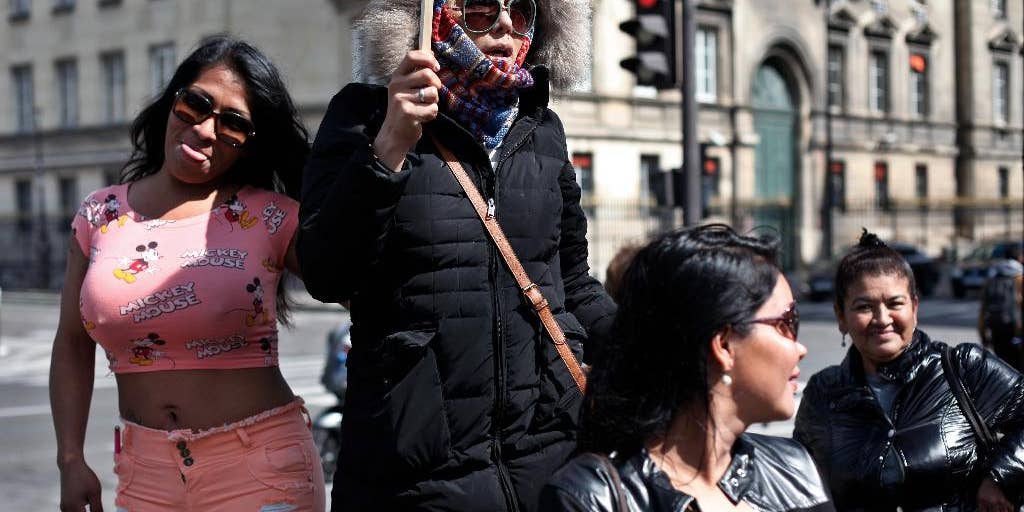  Verneuil-sur-Seine, France prostitutes